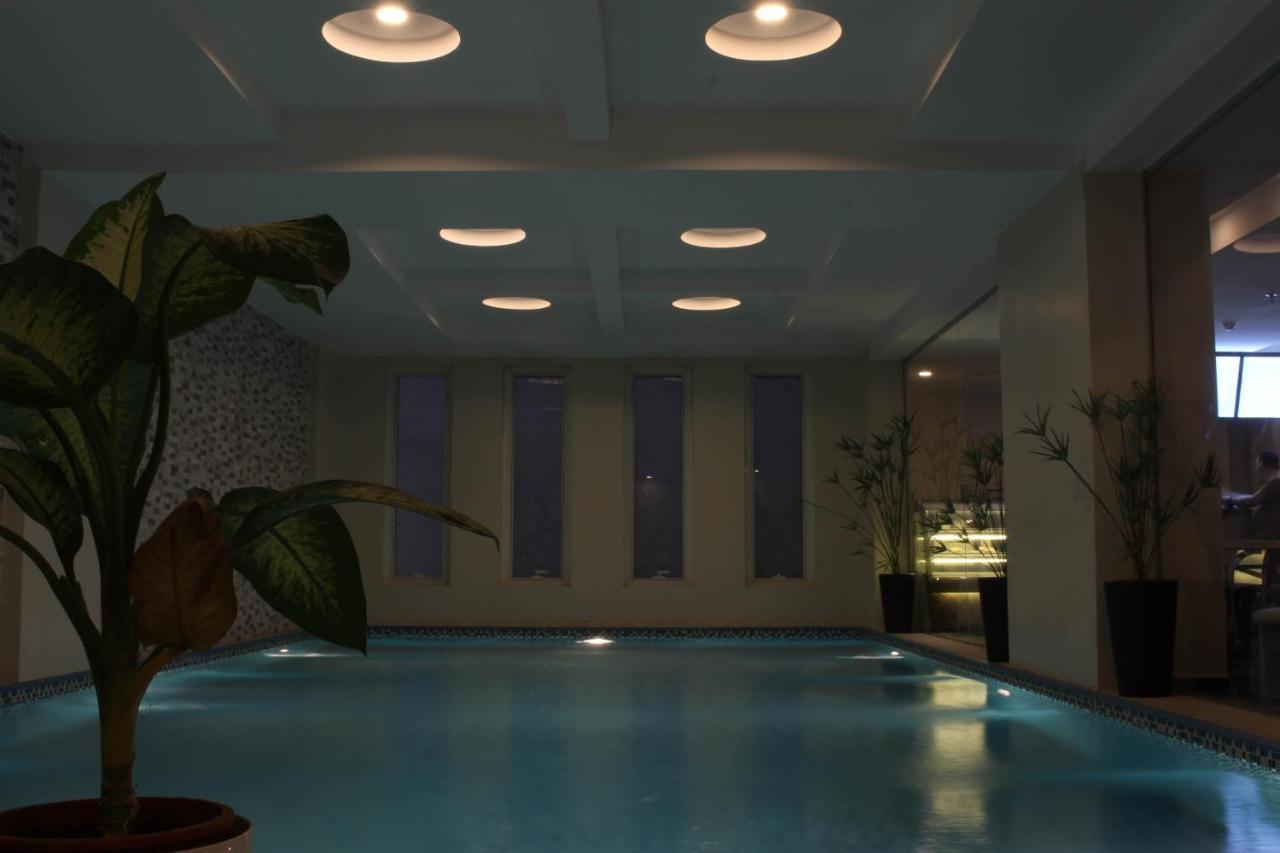 Velvet Hotel 4*