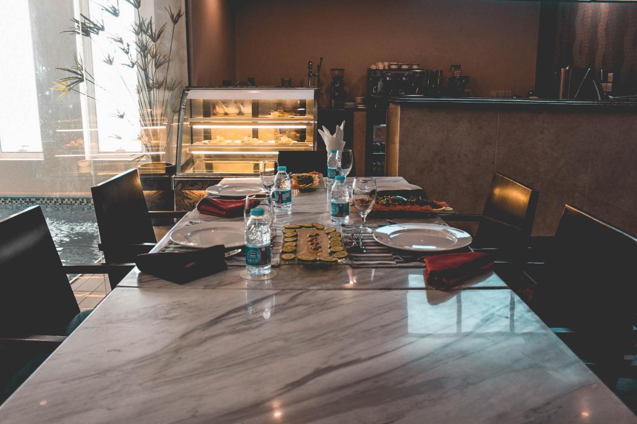 Velvet Hotel 4*