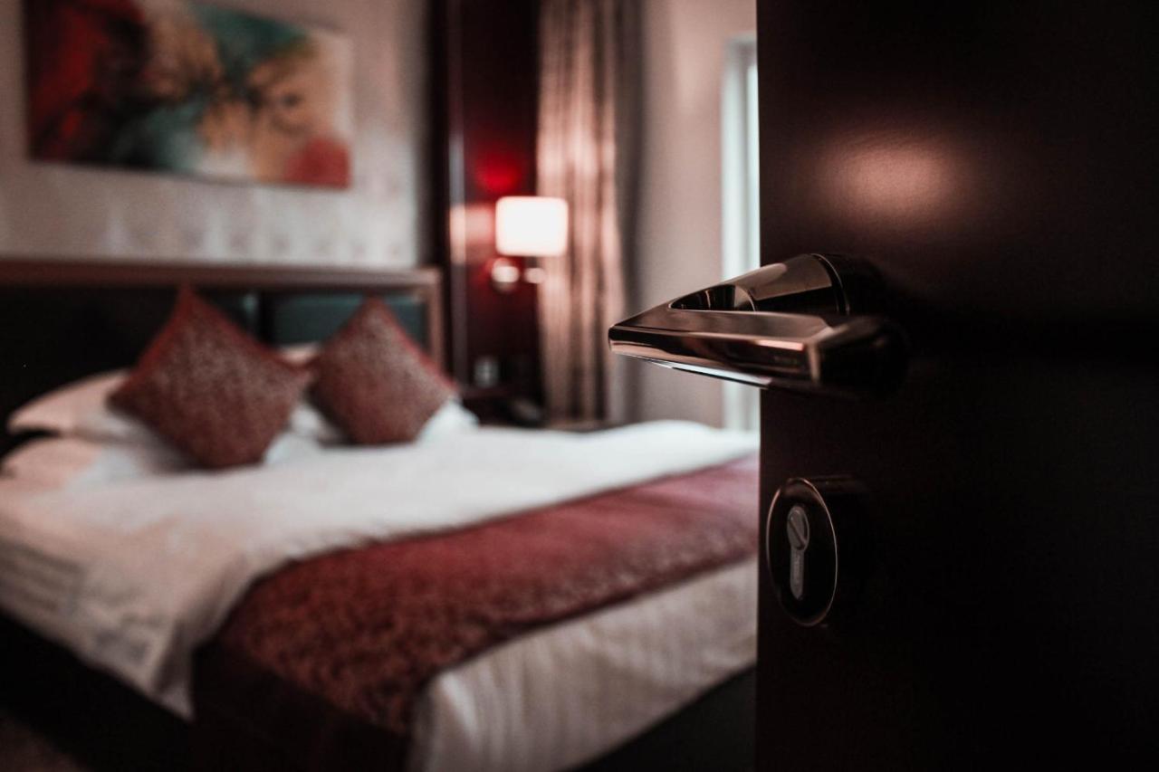 Hotel Velvet 4*